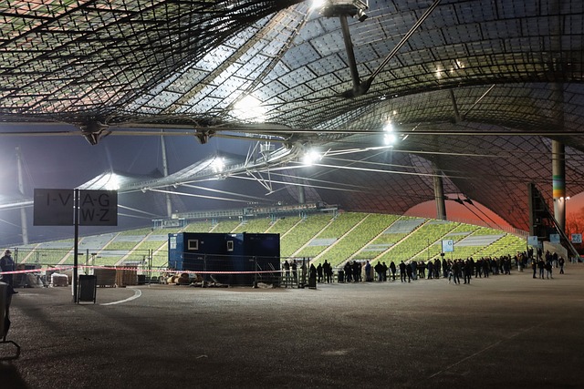 以其强大的 以其强大的