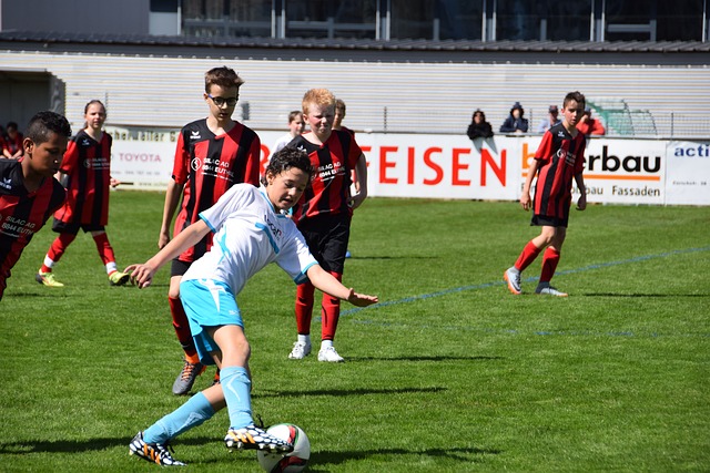 接连遭遇两 接连遭遇两